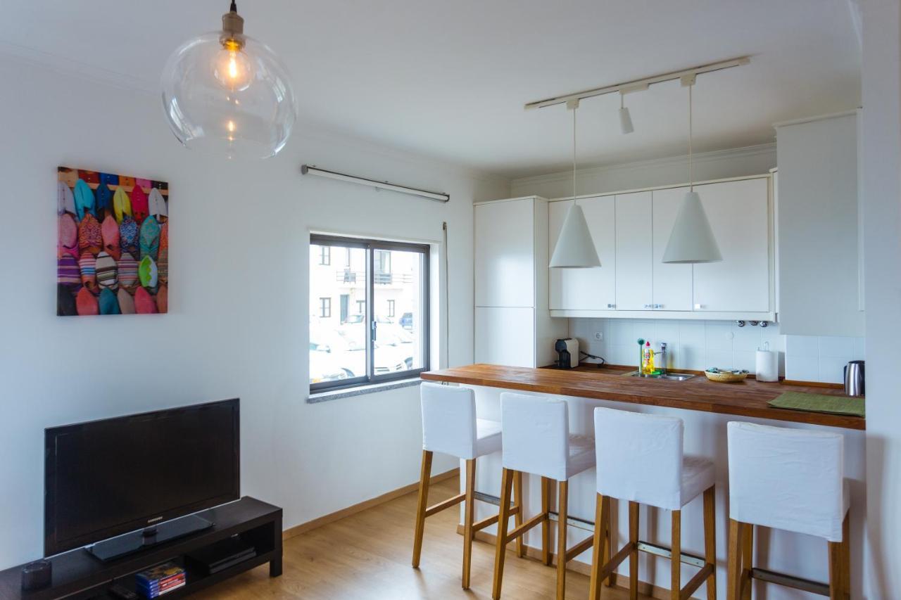 Enjoy View Apartment - Ocean, Surf, Beach, Eat & Work Atouguia Da Baleia Exterior photo